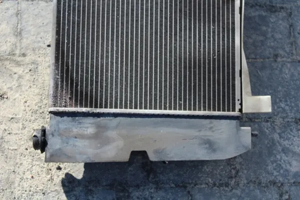 Ventilateur de Radiateur OEM pour Corolla E12 1.4/1.6 VVTi image 5