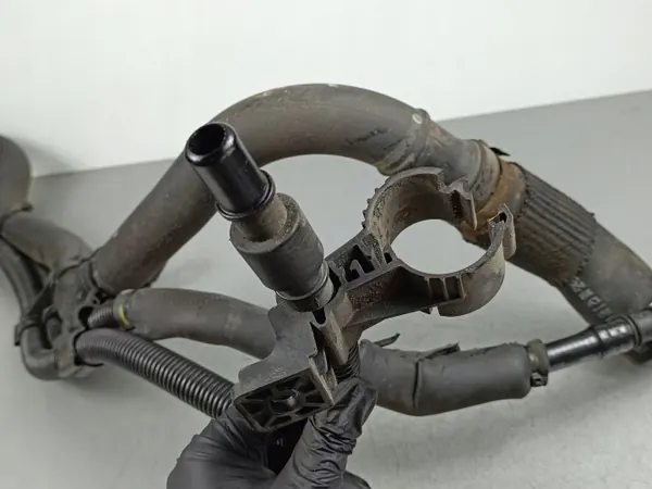 Pescoço de enchimento combustível SsangYong Korando OEM FOB49574 image 4