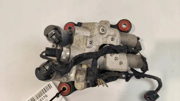 Distributeur OEM 10641010 pour BMW 750i F01 image 6