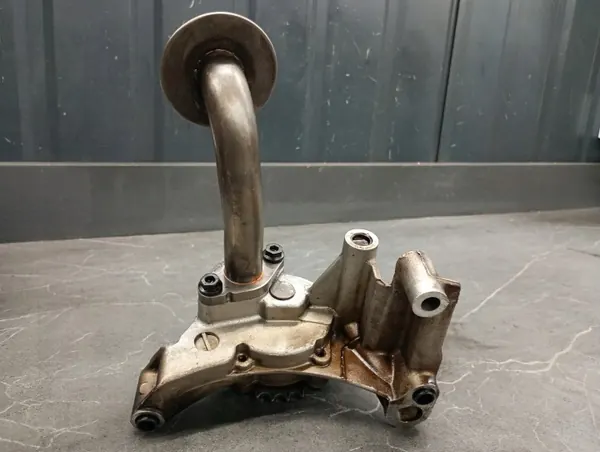 Öljypumppu OEM 038115121C VW Passat B6 1.9 TDI:lle image 7