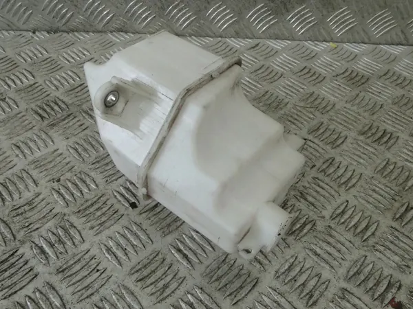 OEM Expansionsbehållare för Toyota RAV4 2.5 Hybrid image 3