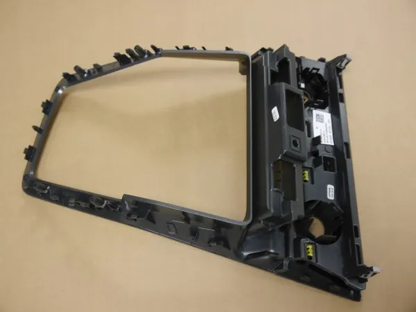 Audi Q3 tunnelram OEM 83B864260 VY1 image 4