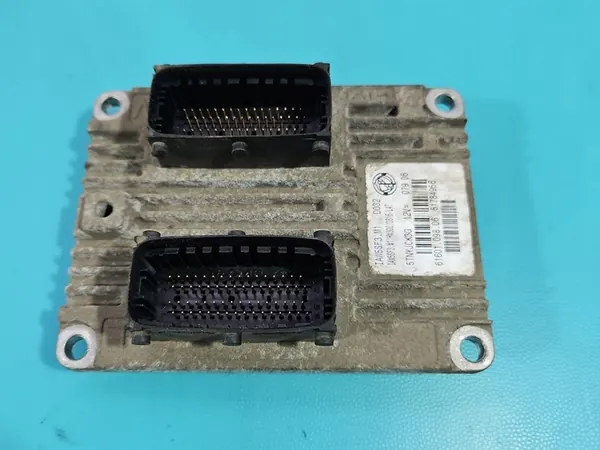Unité de contrôle moteur Fiat Grande Punto 1.2 8V 65CV image 2