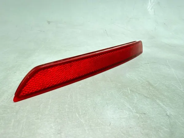Mazda CX-30 vänster bakreflektor OEM DFR5-515M0 image 3