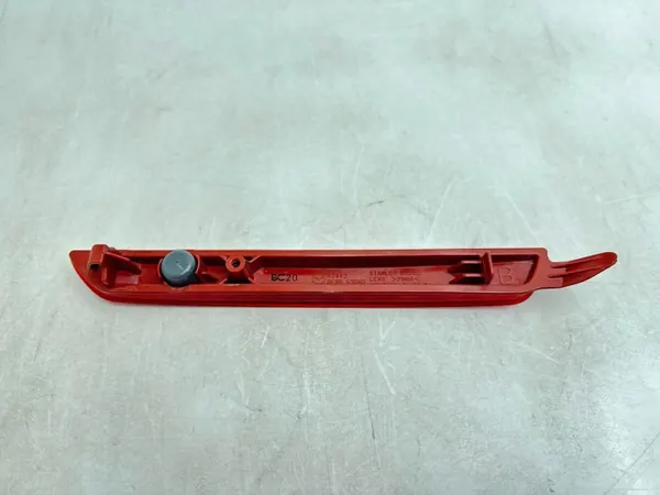 Mazda CX-30 vänster bakreflektor OEM DFR5-515M0 image 4