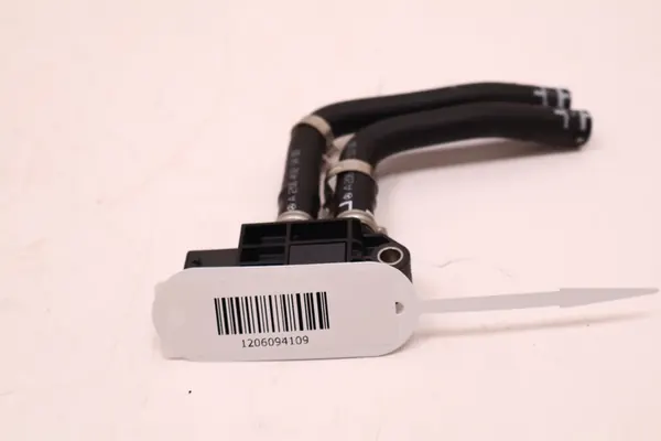 MERCEDES-BENZ CLE A236 300 4MATIC Sensor de Pressão de Escape A0009059308 image 6