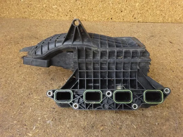 A3 8P GOLF VI LEON II 1.4 TSI TFSI Coletor de admissão 03C129711AD image 3