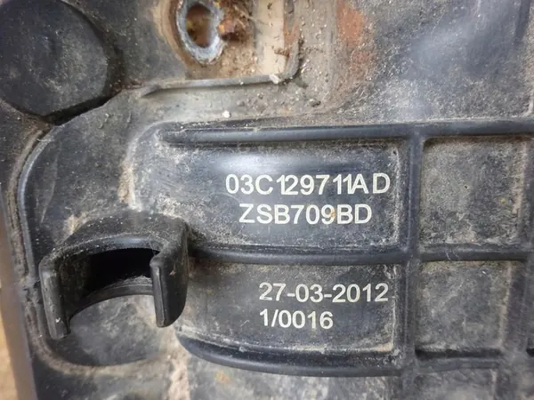 A3 8P GOLF VI LEON II 1.4 TSI TFSI Coletor de admissão 03C129711AD image 6