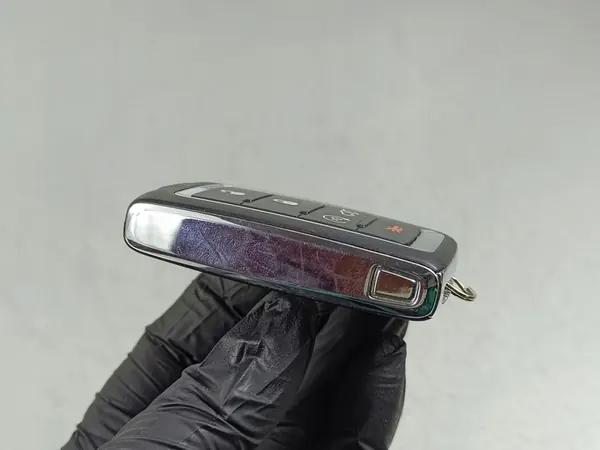 2023 Jeep Grand Cherokee WL Clé ou Carte FOB45453 image 2