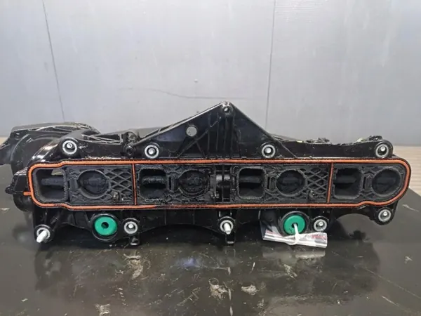 Colector de admisión Mercedes W213 OEM 6540903500 image 5
