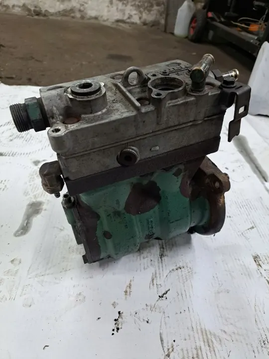 Compressor de ar OEM KOMPRESOR POWIETRZA VOLVO FM 9 image 2