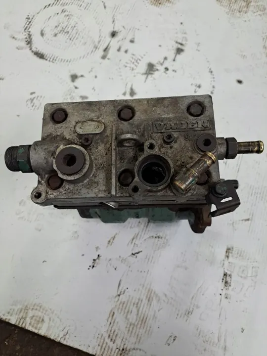 Compressor de ar OEM KOMPRESOR POWIETRZA VOLVO FM 9 image 5