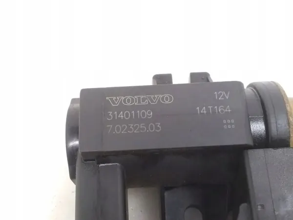 Volvo XC60 2014 Válvula de vácuo / Solenoide de turbo image 4