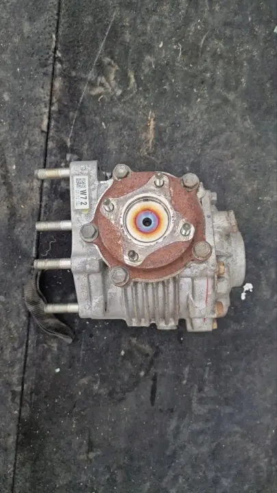 Front Reducer TOYOTA RAV 4 IV 2.2D 110kW 2013 image 2