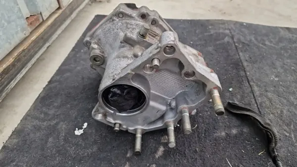 Front Reducer TOYOTA RAV 4 IV 2.2D 110kW 2013 image 3