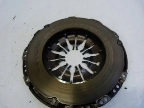 Plaque de pression d'embrayage LUK 8200889321 Megane 3 III DCI image 2