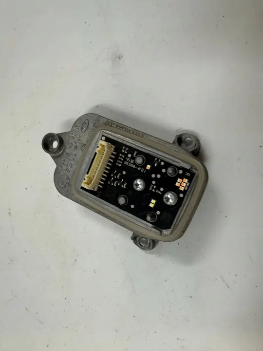 BMW 7 G11 G12 Koplamponderdeel Voor Rechts OEM 224172R image 4