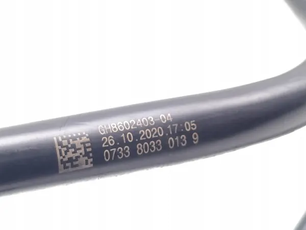 BMW OEM 8602403 Durite de refroidissement d'huile image 7