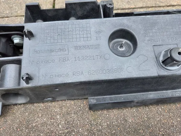 RENAULT CLIO IV CAPTUR Obere Vorderachsträger mit Schloss 625003860R image 9