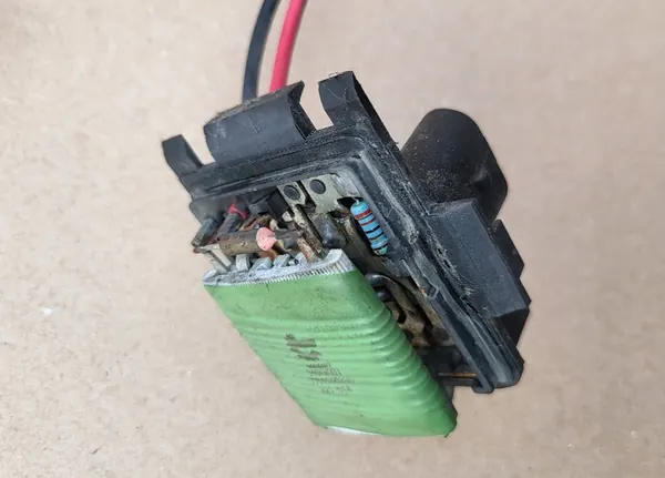 Weerstand Blower Motor Renault Kangoo I Lift Clio OE 7701050890 image 4