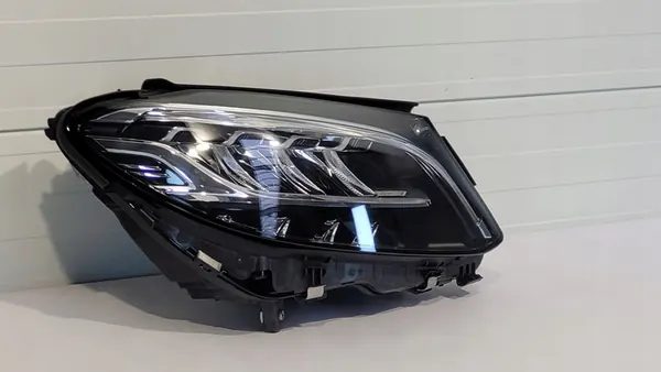 MERCEDES W205 LIFT FULL LED RECHTS NIEUW OEM image 2