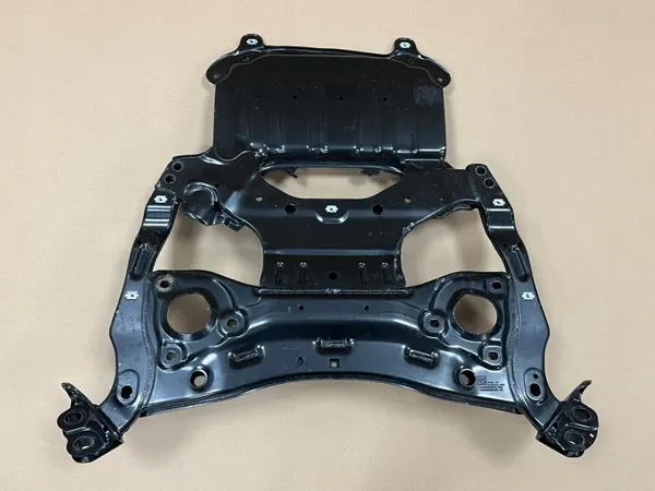Audi A8 S8 D5 Framhjulsupphängningsbärare OEM 4N0399347M image 2