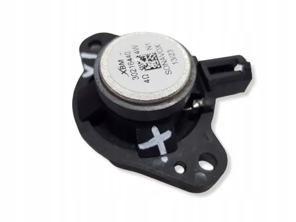 Altavoz salpicadero MG 4 OEM 30216440HH - Usado image 4