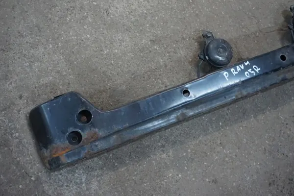 Barra reforço para-choques dianteiro RAV4 II OEM 00-05 image 4