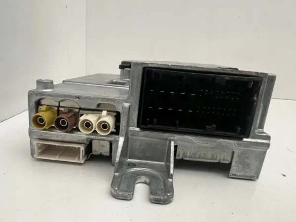 Amplificador BMW 9825233 para G20 G30 G11 image 3