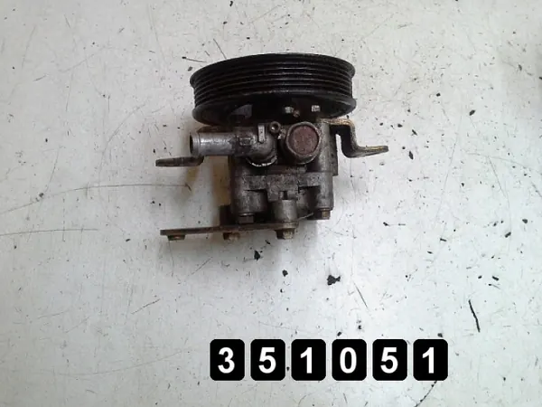 Pompe de direction assistée Nissan OEM AM-351051 Occasion image 2