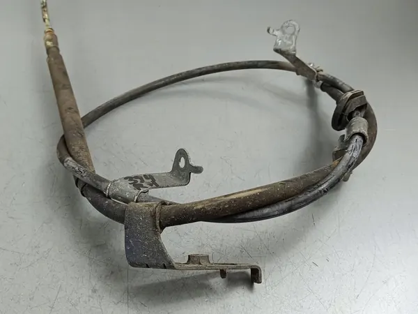 Câble de déverrouillage de frein à main Toyota GT 86 2019 OEM FOB48090 image 3