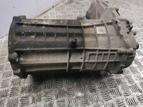 Porsche Cayenne Verteilergetriebe OEM 5WP35020AF image 6