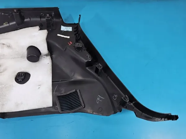 Tapicería maletero lado derecho OEM 1SN68DX9A para Fiat Freemont image 5