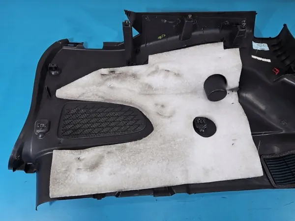 Tapicería maletero lado derecho OEM 1SN68DX9A para Fiat Freemont image 6