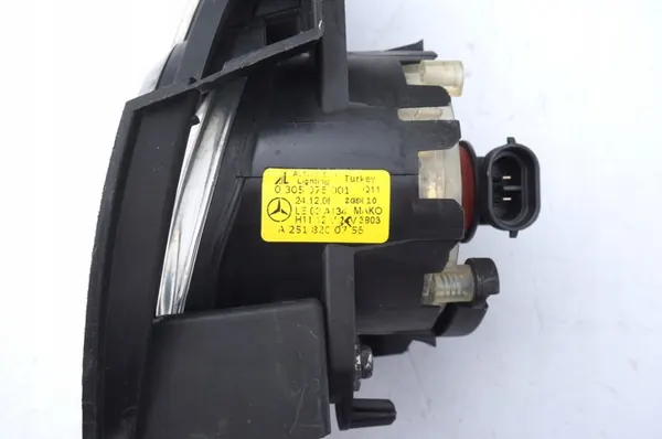 MERCEDES C W204 Halogeenkap Chrome Links OE image 5