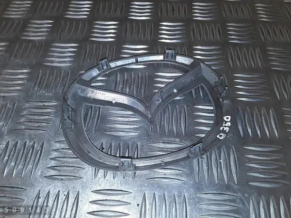 Autocolante Mazda CX-5 OEM 551741 - Estado Usado image 3