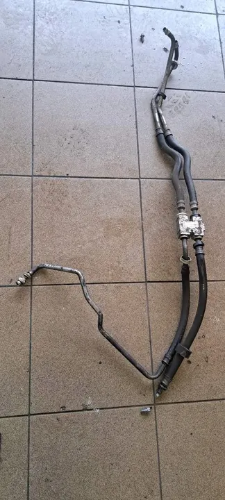 Tuyaux GLE A1665280200 pour GLS 350 D 350 CDI image 3