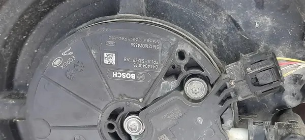 AdBlue-tankpump GK72-5J228-A för Discovery Sport image 7