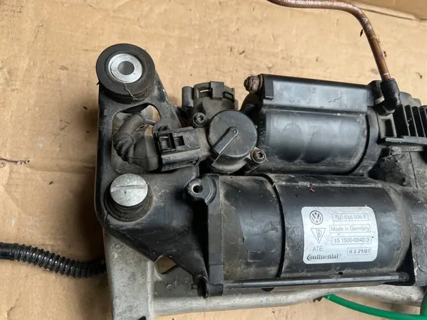 Compressore sospensione Porsche Cayenne 7L0616006F image 3