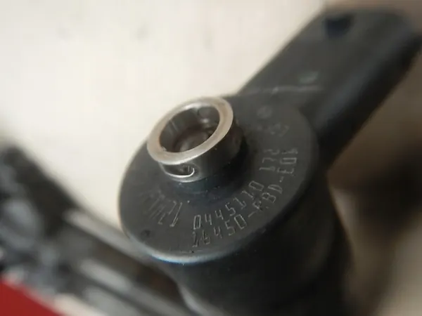 Bosch Injektor för Honda Accord VII 2.2 image 5