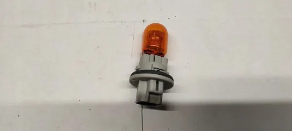Vilkunpolttimonteline OEM ICHIKOH WY21W Toyota Auris image 2