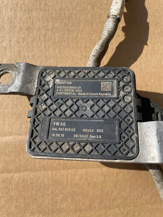 Sensor NOx Volkswagen OE 04L907805CE image 2