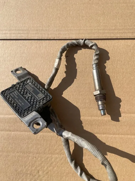 Sensor NOx Volkswagen OE 04L907805CE image 3