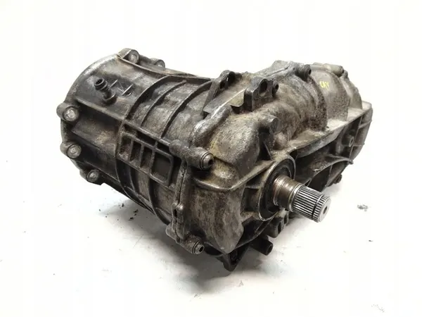 Porsche Cayenne 92A II 4.8 Turbo Gearbox Reducer OEM image 3