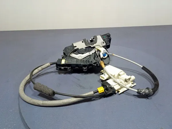 VÄNSTER FRAMDÖRRLÅS MERCEDES GLE W292 A0997200101 image 3