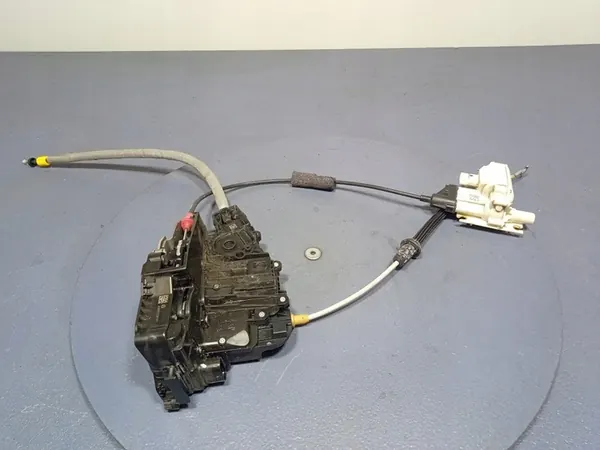 VÄNSTER FRAMDÖRRLÅS MERCEDES GLE W292 A0997200101 image 7