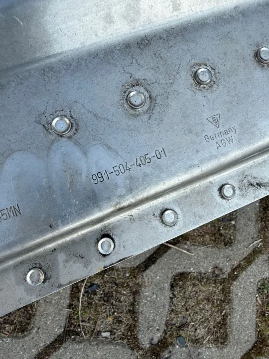 Porsche 911 991 Fram Badkarsförstärkning OEM image 3