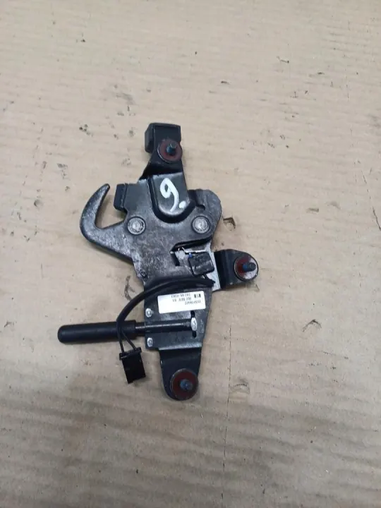 Opel Astra Katto Lukitus OEM 93188541 - Käytetty image 2