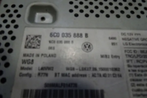 VW Polo V Radiospeler OEM 6C0035888B - Gebruikt image 3