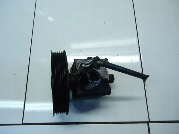 Bomba de direção VOLVO S60 S80 V70 2.4 D5 image 2